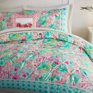 Organic Lilly Pulitzer Pottery Barn Duvet/Shams